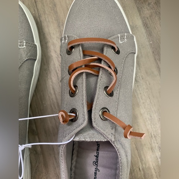 Brand new Tommy Bahama Slip on Sneakers. - Picture 7 of 9